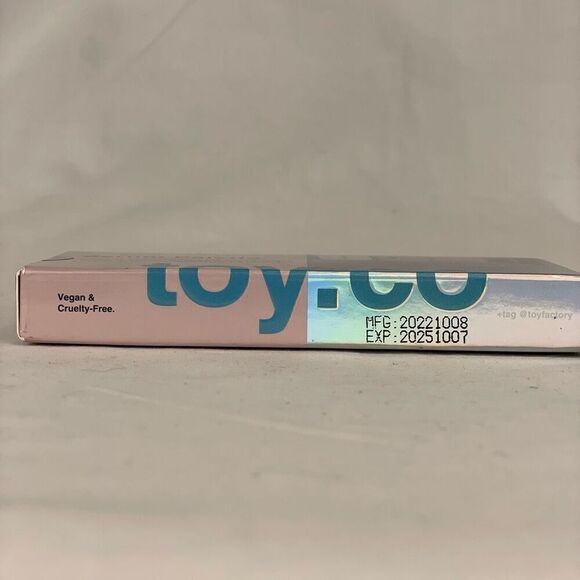 Toy Factory Dream Set Highlighter Serum Pallet - Picture 3 of 5